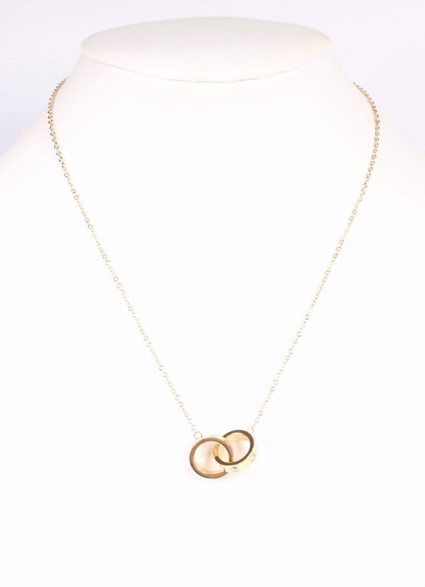 Linked Circle Necklace