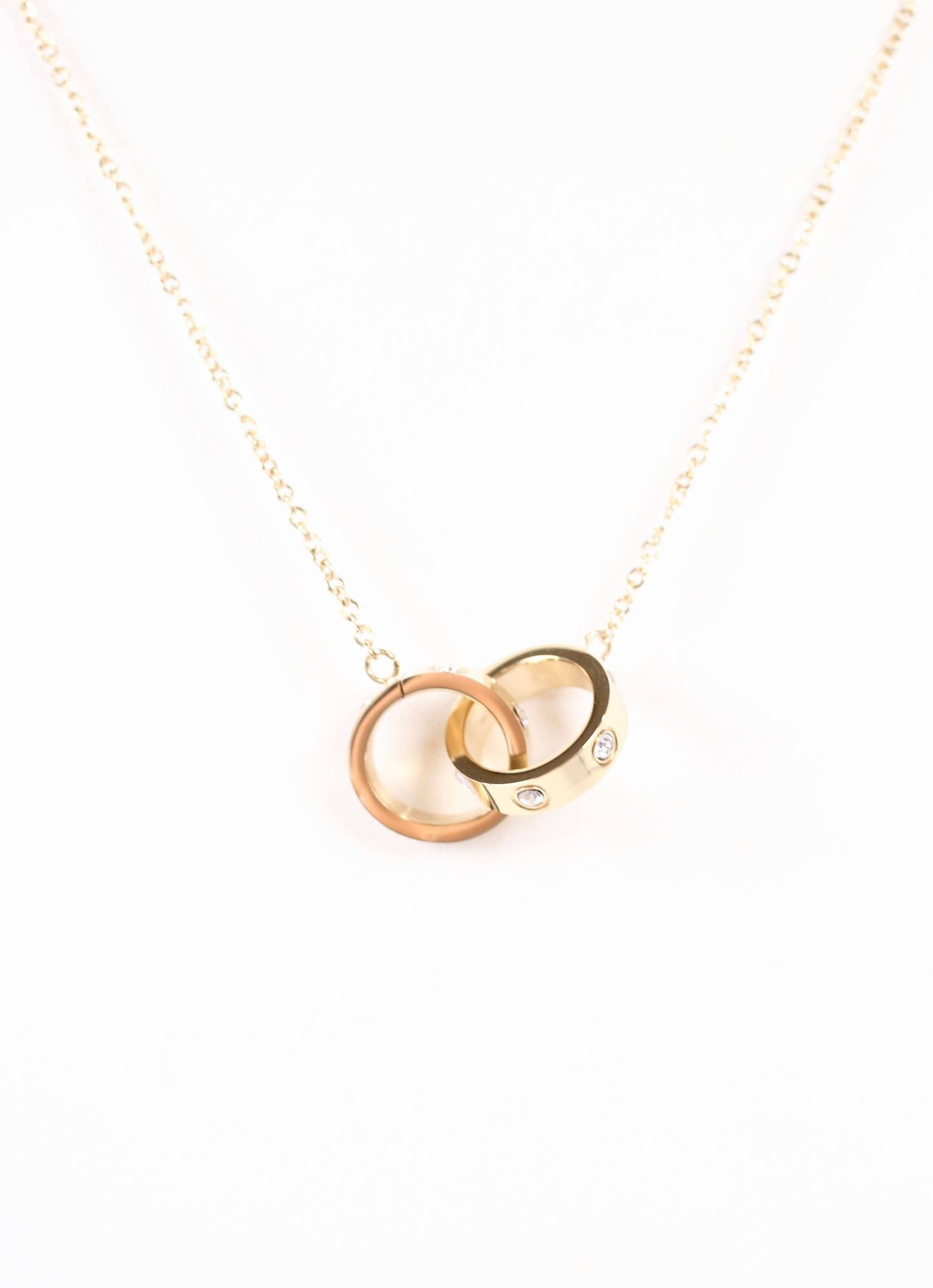 Linked Circle Necklace