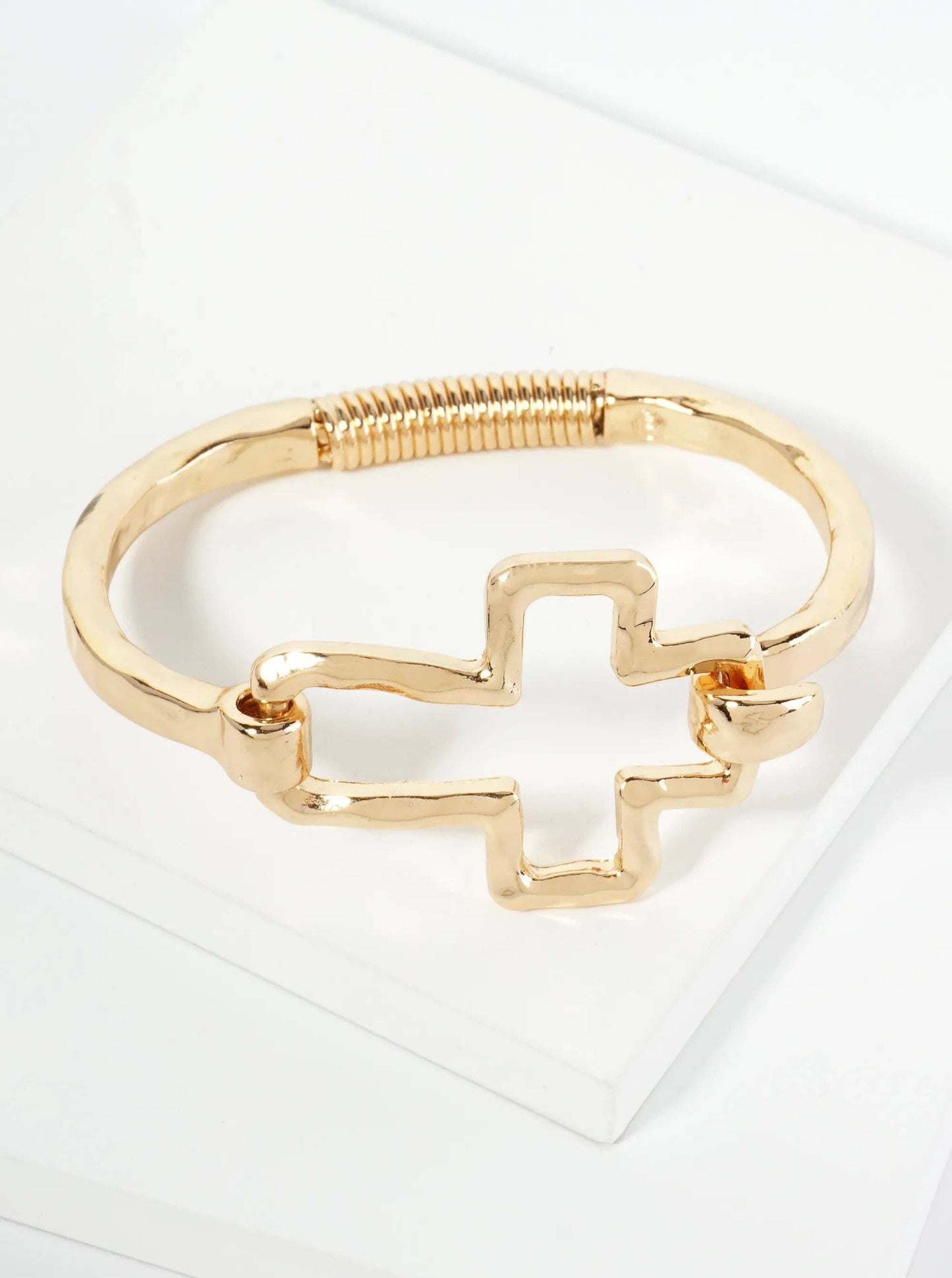Hammered Cross Bracelet - Gold