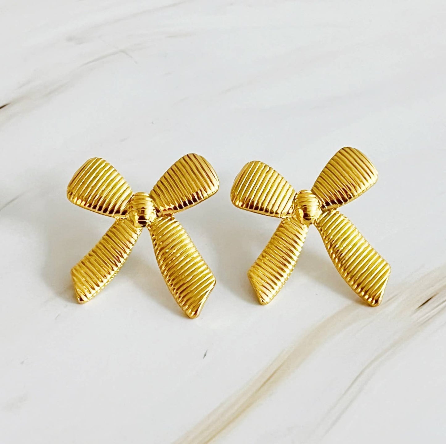 Cabled Bow Earrings