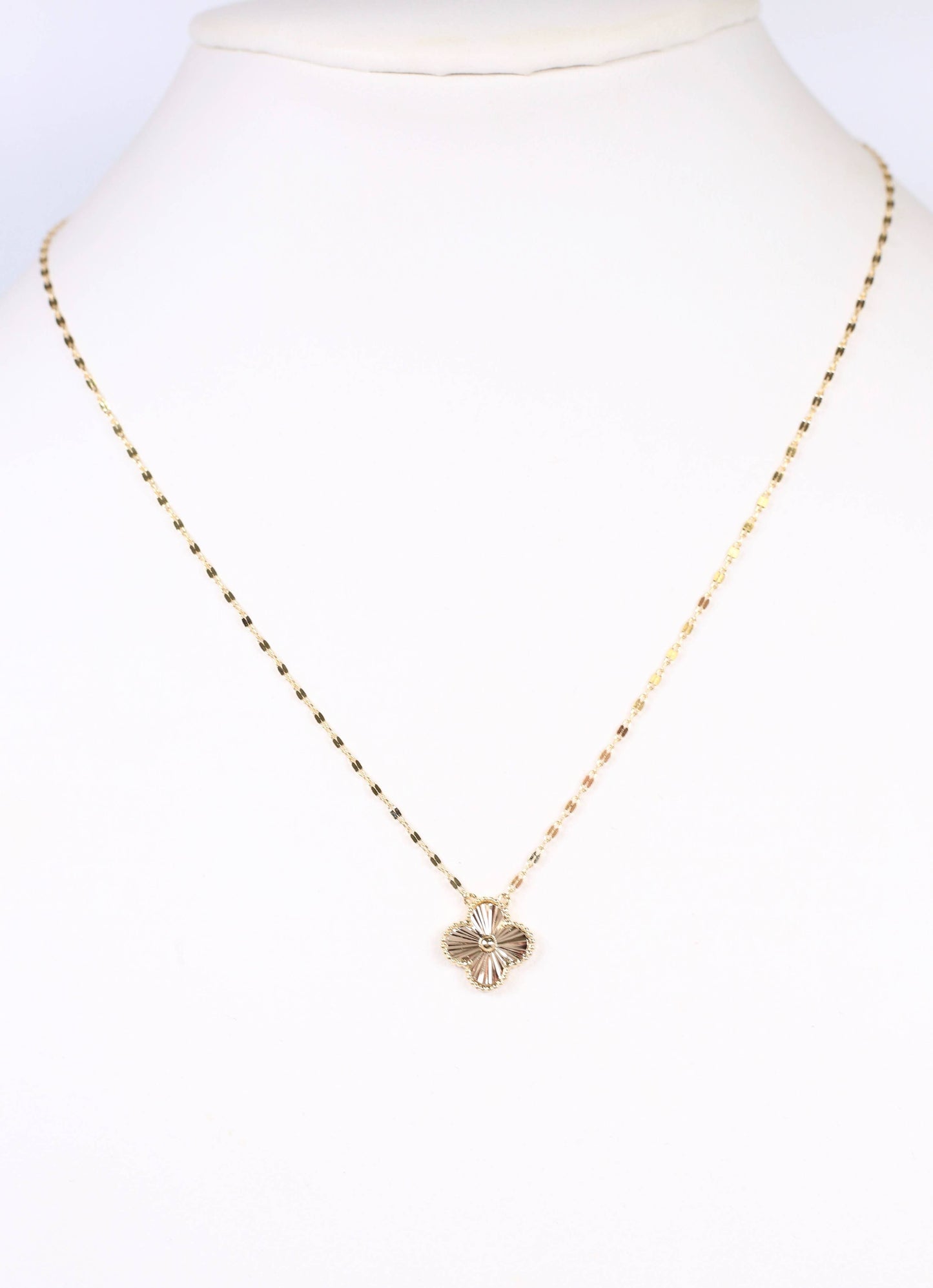 Classic III Clover Necklace