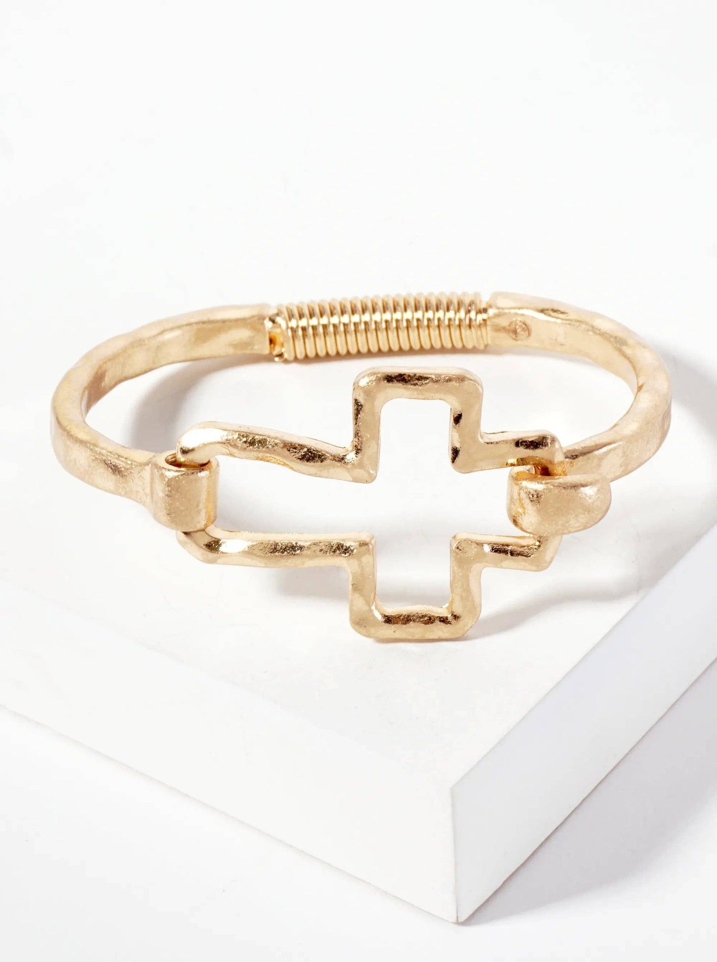 Hammered Cross Bracelet - Gold