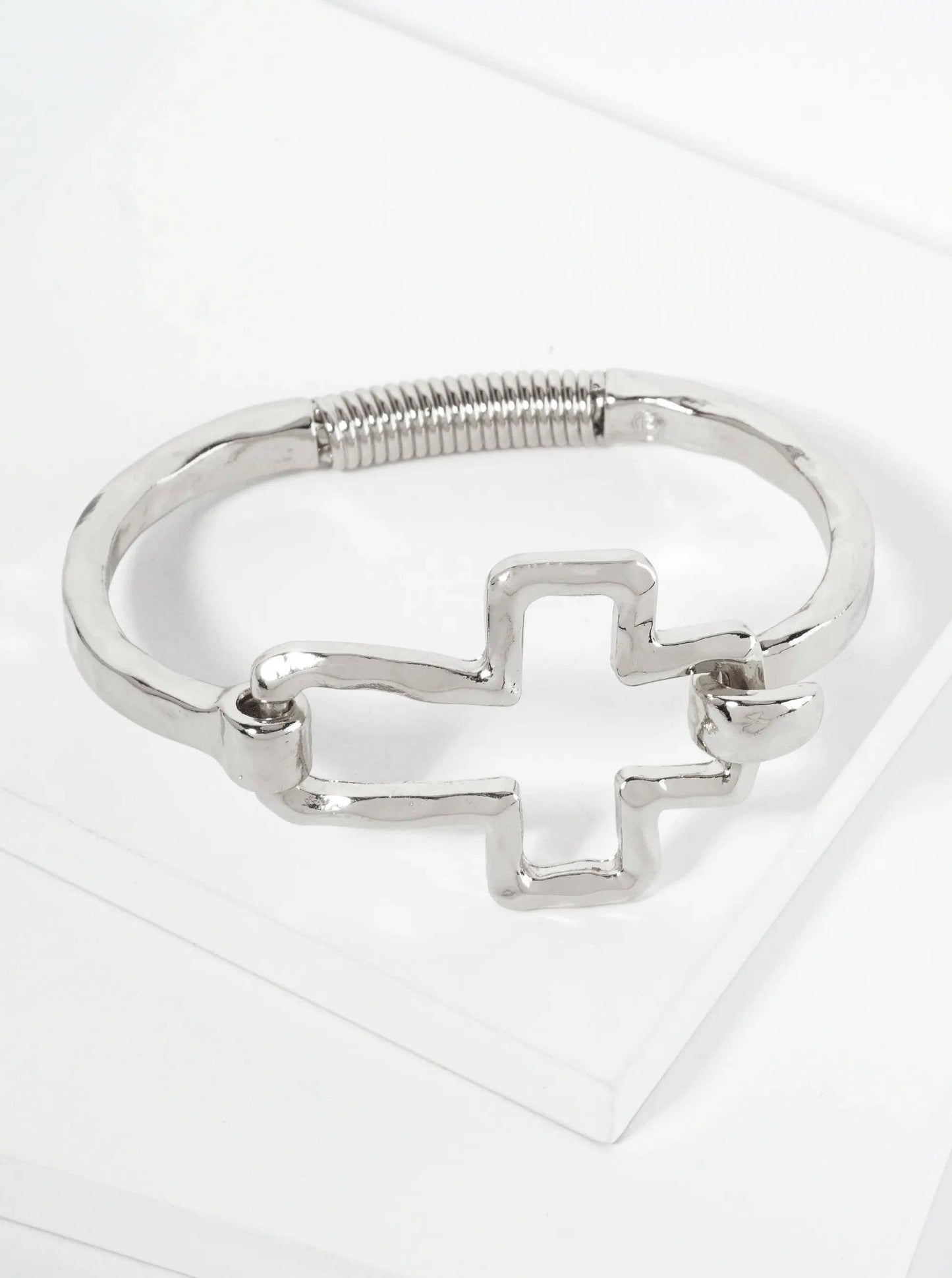 Hammered Cross Bracelet - Silver