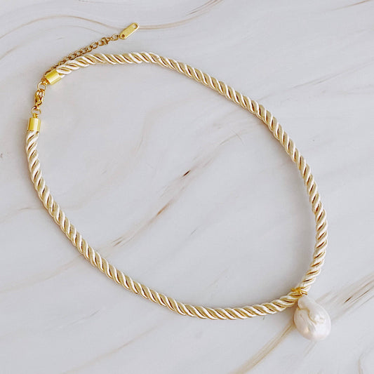 Rope Baroque Pearl Necklace