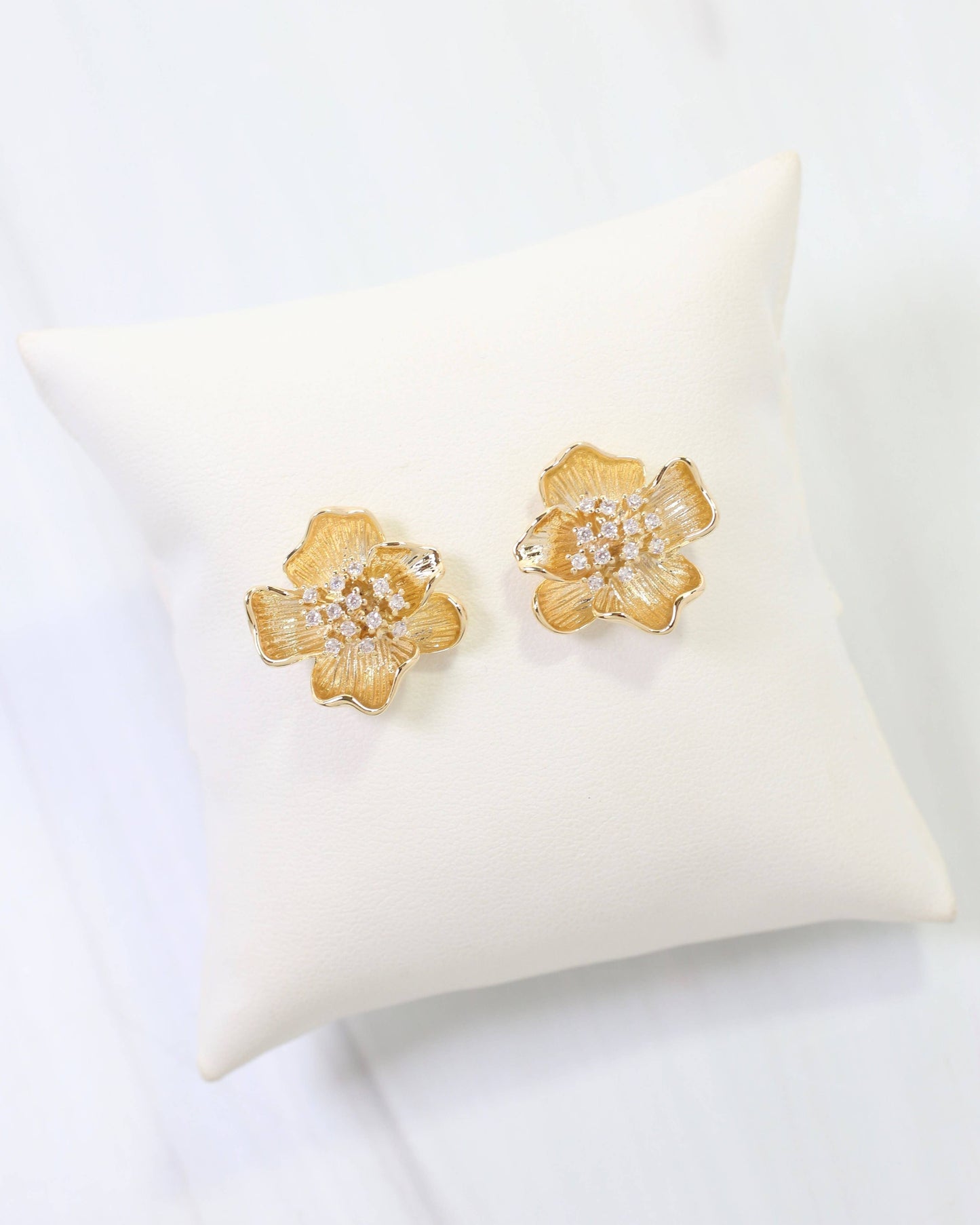 Goldie Flower Earrings